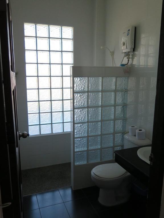 Viking House Apartment Ko Tao Oda fotoğraf